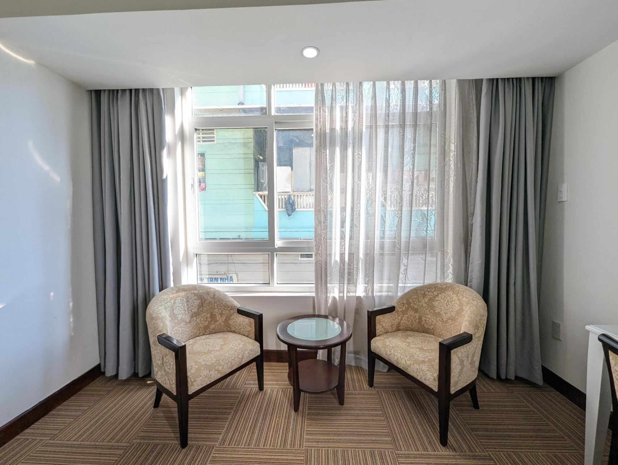 Dong Kinh Hotel Ho Chi Minh City Bagian luar foto